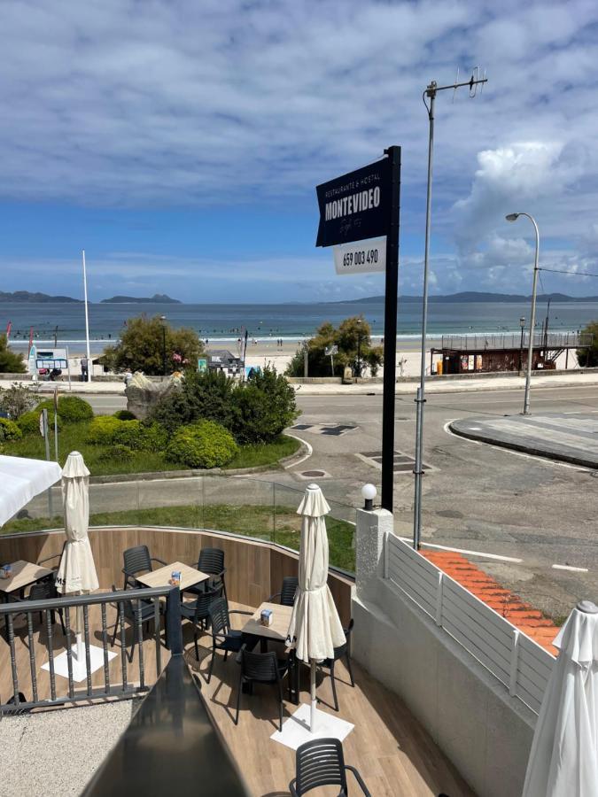 Hostal Montevideo Beachfront Nigrán Екстериор снимка