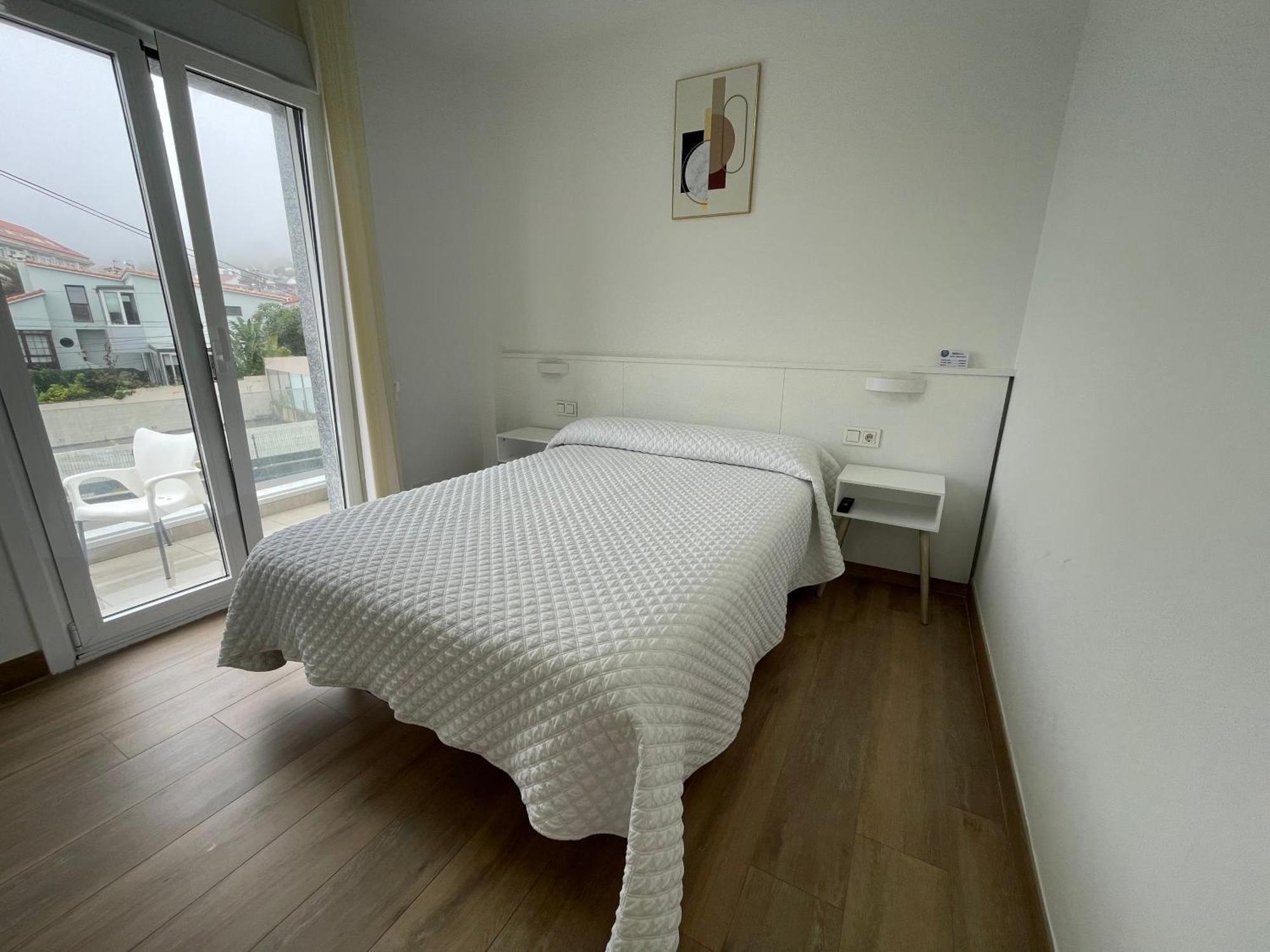 Hostal Montevideo Beachfront Nigrán Екстериор снимка